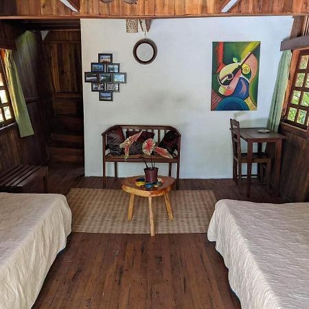 Les Acacias Bungalows Manambolo Екстериор снимка
